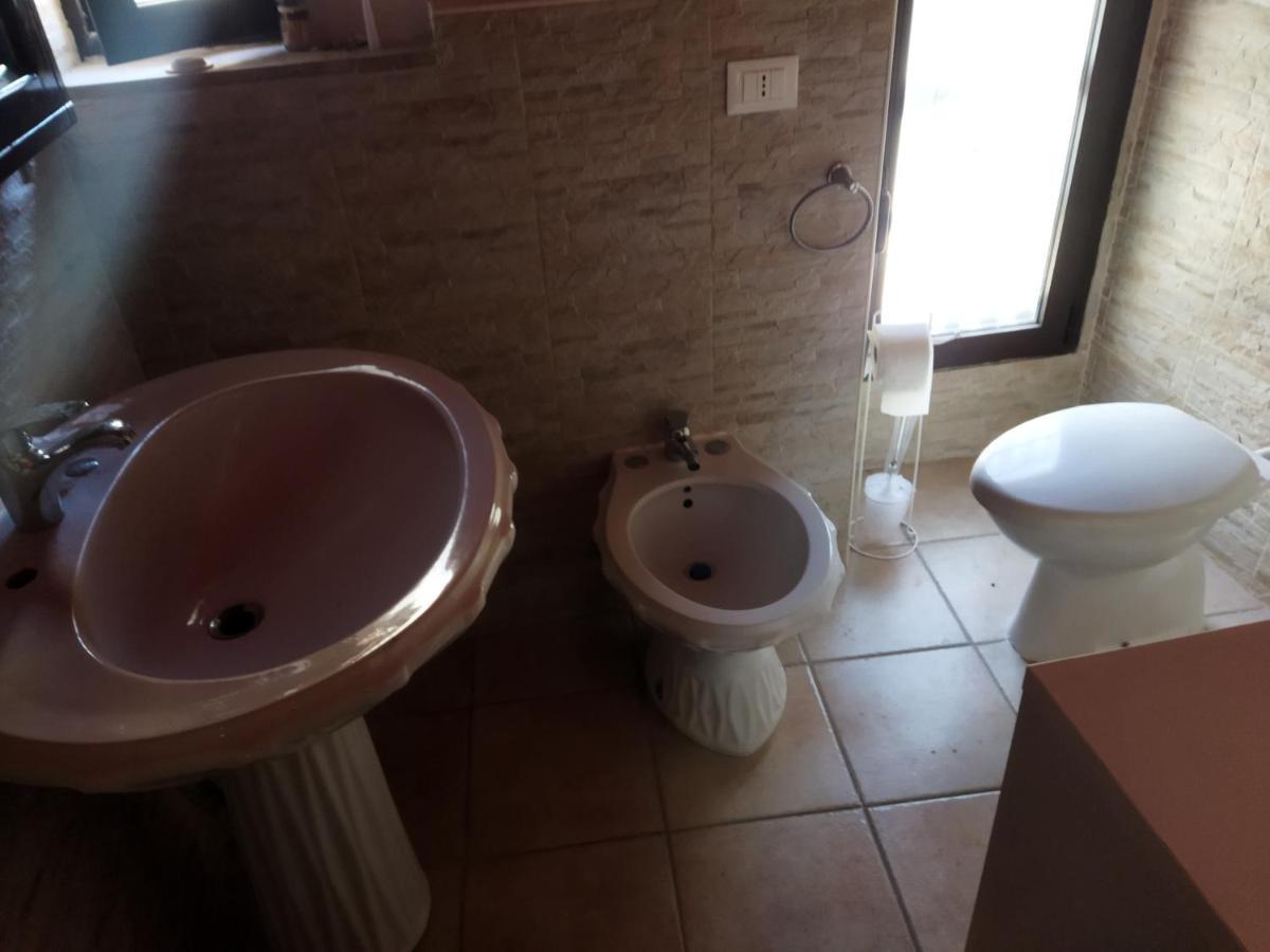 Loft 70 Apartment Montescudaio Ngoại thất bức ảnh